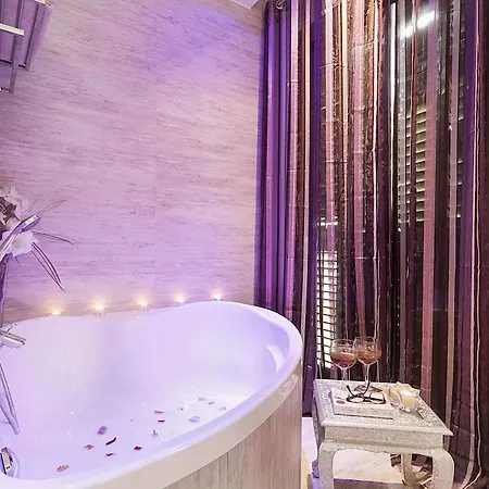 Romantic Barcelona Apartment *